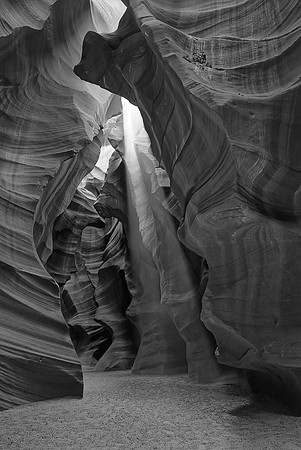 Antelope Canyon Beam-Vertical