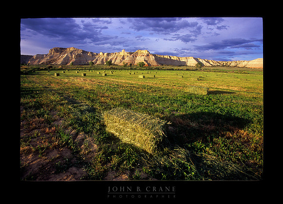 frame 22 haybales-f