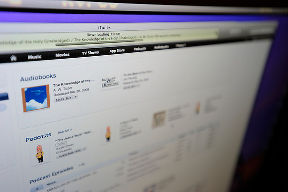 _JBC1056_itunes