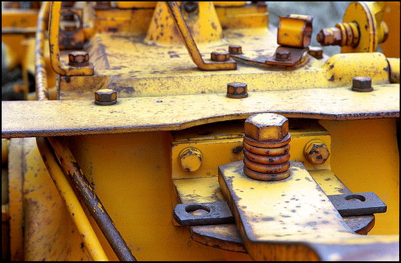 frame 23-yellow tractor